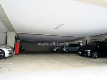 敷地内駐車場（屋内平面式）