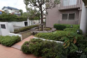 エントランスの植栽スペース