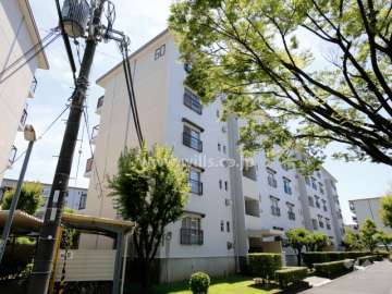 富田第二住宅60棟の外観（北東側から）