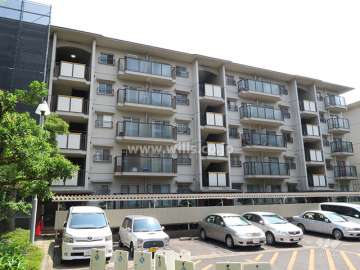 サンハイツ高槻5号館の外観（北側から）