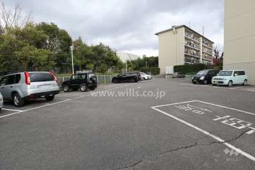 敷地内駐車場(屋外平面式)