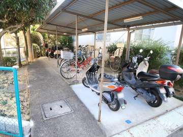 敷地内自転車置場