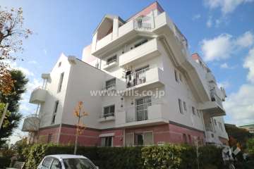 高槻阿武山一番街102号棟の外観(北東側から)