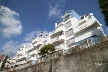 高槻阿武山一番街104号棟