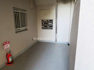 エントランス内