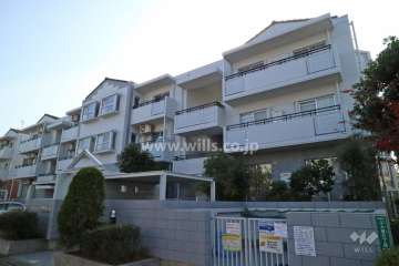 高槻阿武山二番街Ｅ03号棟の外観(北西側から)