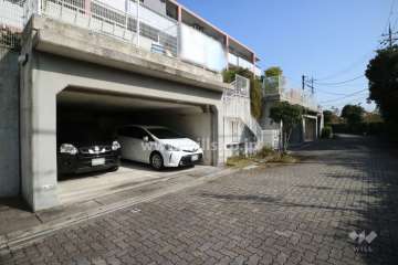 敷地内駐車場（屋内平面式）
