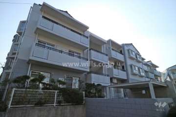 高槻阿武山二番街東Ｅ05号棟の外観（北東側から）