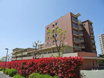 ア・デイ彩都C棟ガーデンレジデンスの外観（北東側から）