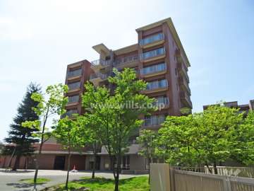 ア・デイ彩都C棟ガーデンレジデンスの外観（北西側から）