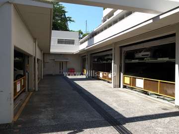 敷地内駐車場