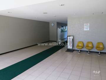 エントランスホール