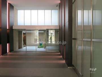 エントランスホール