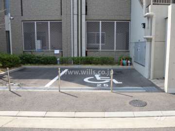 障害者用駐車場