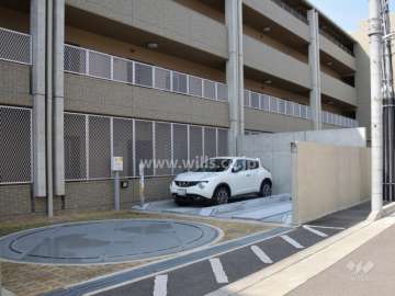 敷地内駐車場（屋外機械式）