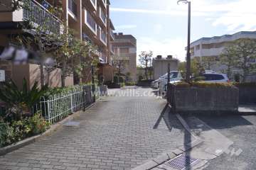 敷地内駐車場(屋外平面式)