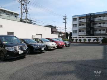 敷地内駐車場（屋外平面式）