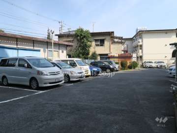 敷地内駐車場（屋外平面式）