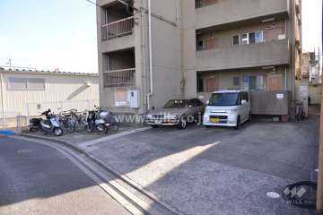 敷地内駐車場（屋外平面式）