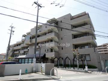 朝日プラザ茨木山手の外観（北東側から）