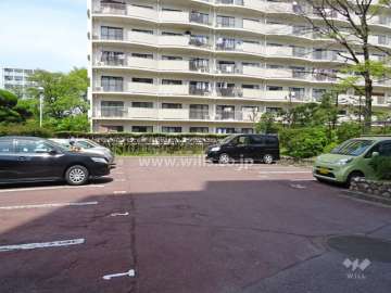 敷地内駐車場（屋外平面式）