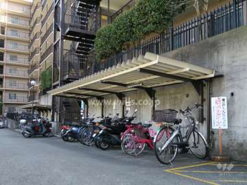駐輪場、バイク置場