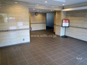 エントランスホール