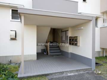 陽和台第3住宅14号棟の住戸出入り口（共用ポスト）