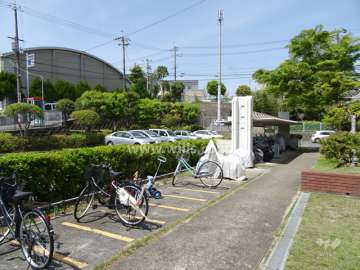 駐輪場 ・バイク置場