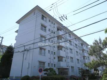 平田住宅8号棟の外観（北東側から）