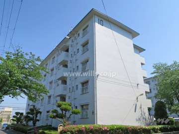 平田住宅10号棟の外観（北西側から）