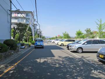 敷地内駐車場（屋外平面式）
