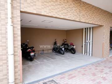 バイク置場