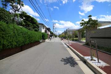 敷地北側前面道路(西側より)