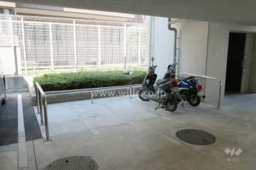 バイク置場
