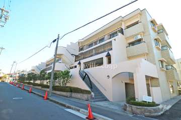 光ヶ丘パークハイツ2番館の外観（北西側から）