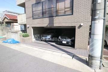 敷地内駐車場（屋外平面式）