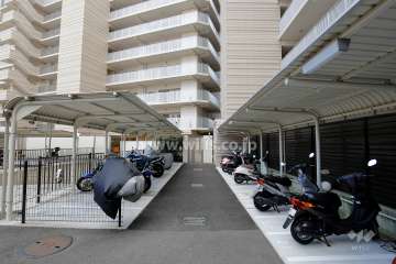 バイク置場