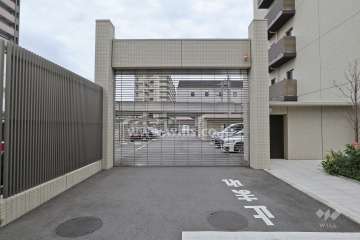 敷地内駐車場