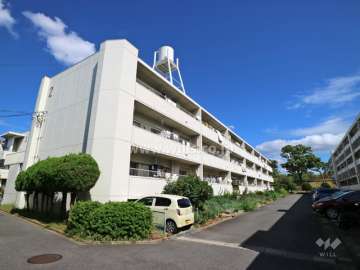 揚羽住宅2号棟の外観(南西側から)