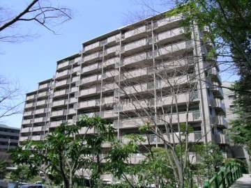 ジオ緑地公園３番館の外観（南東側から）
