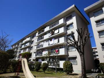 茨木郡山B住宅A27棟