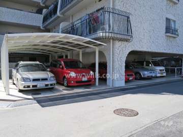 敷地内駐車場（屋内平面式）