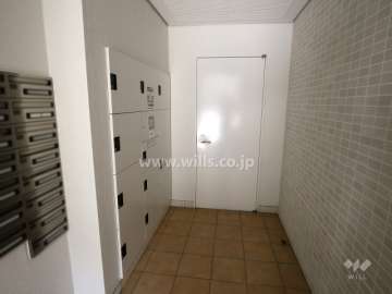 宅配ボックスと共用ポスト