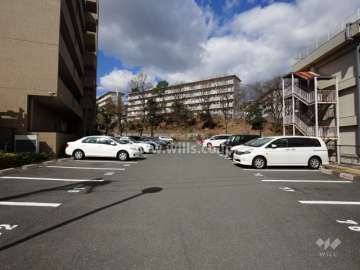 敷地内駐車場（屋外平面式）※100%超確保