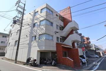 ユニーブル本郷の外観（北東側から）