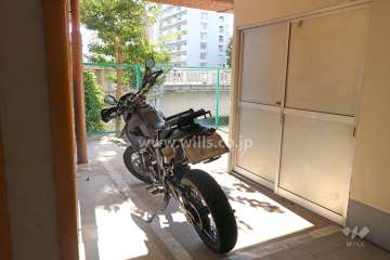 バイク置場