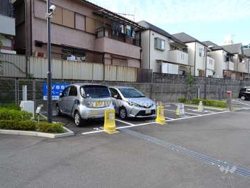 来客用駐車場