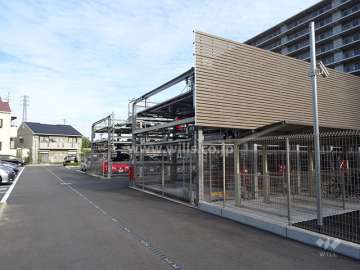 敷地内駐車場（屋外機械式）