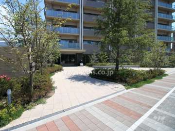 エントランスアプローチ